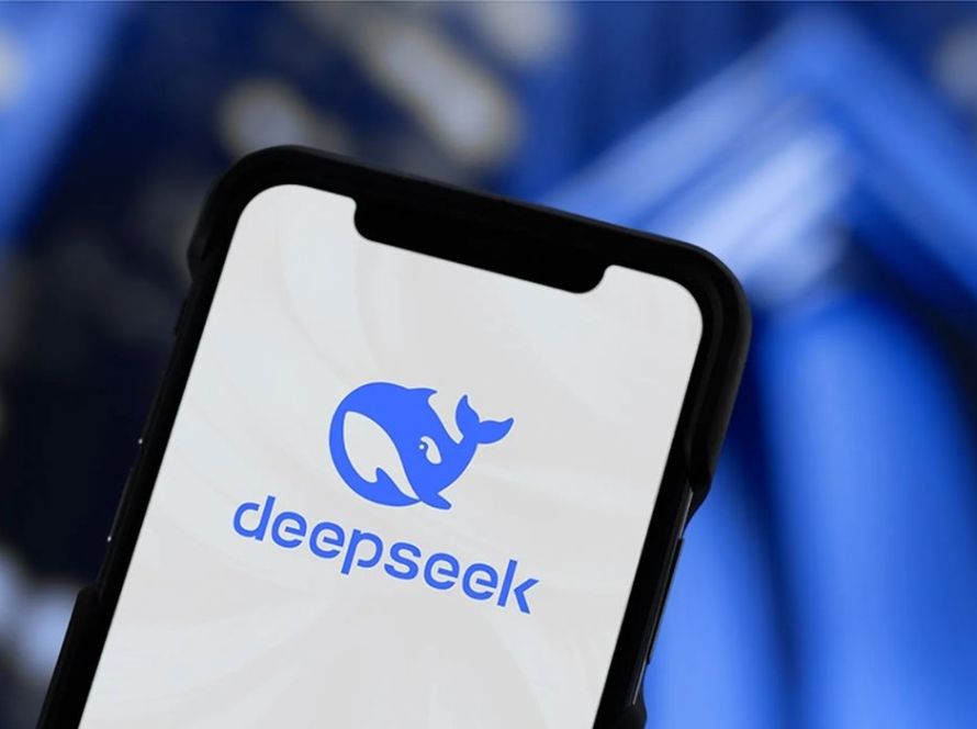 DeepSeek Nedir Chat GPT ile Farkları Nelerdir